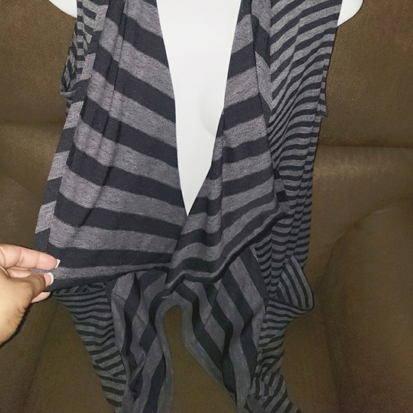 LOGO by Lori Goldstein waterfall women's vest size medium blue - Picture 3 of 8